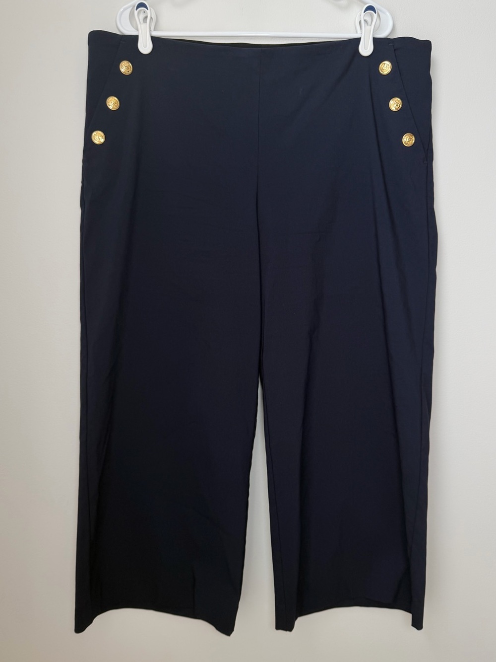 Chico’s 3.5 Juliet Navy Wide Leg Pull on Cropped Sailor Pants Gold Buttons XL 18